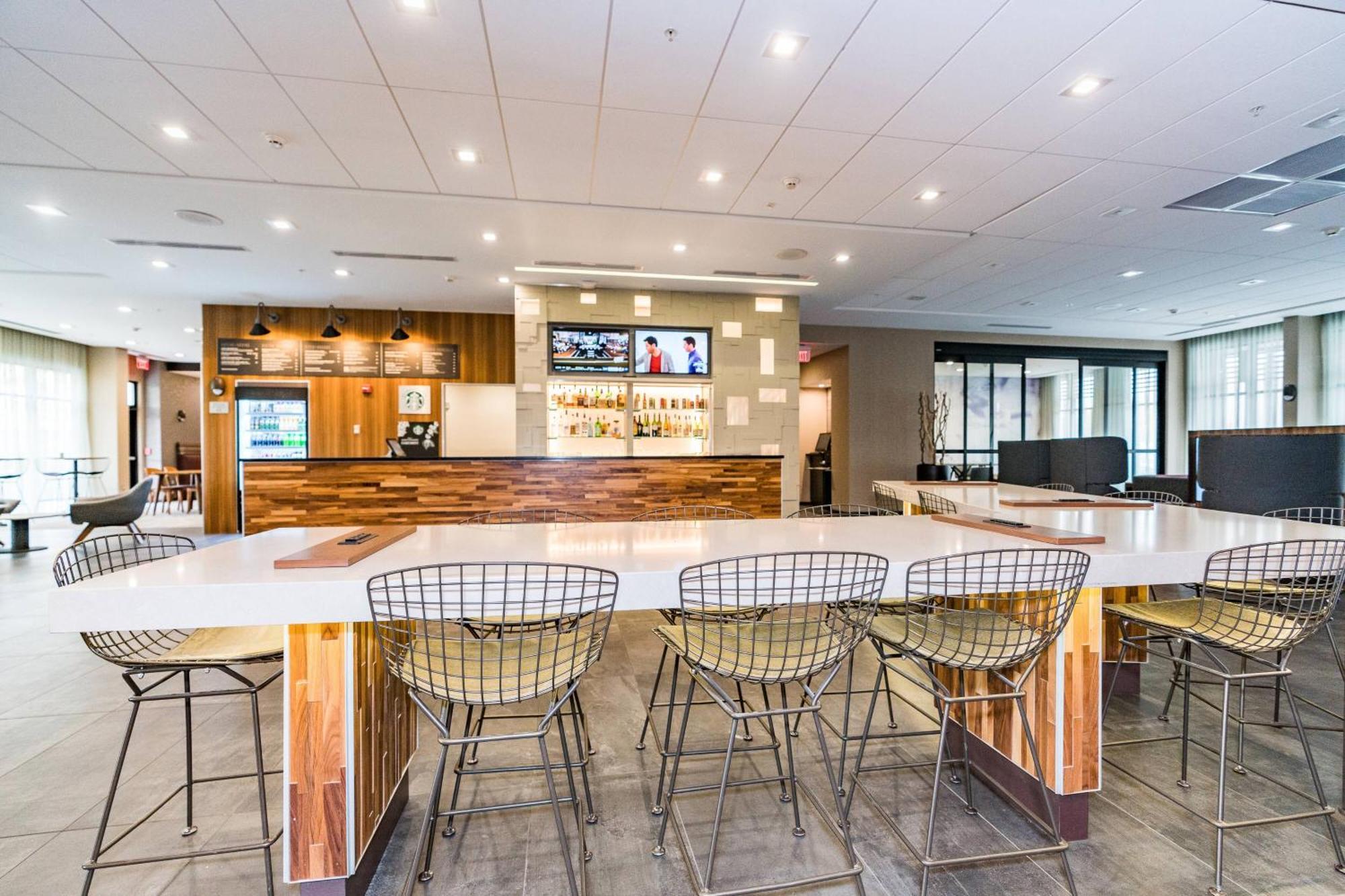Courtyard By Marriott