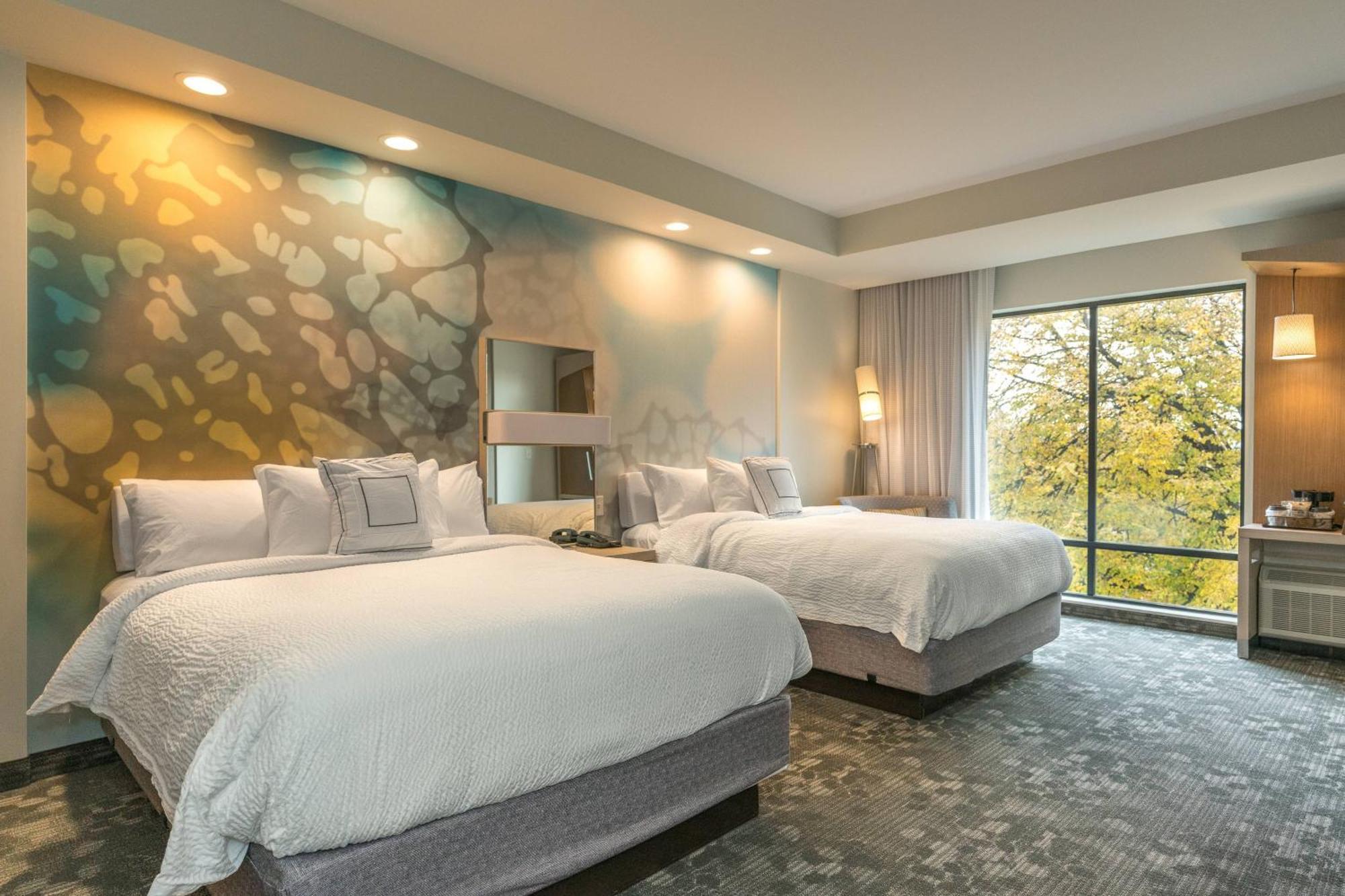 Courtyard By Marriott 3*